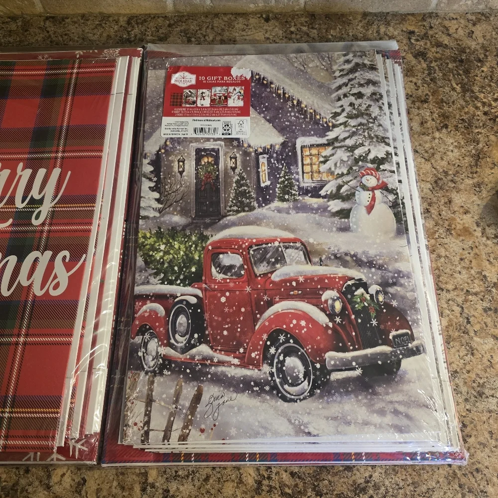 20 Gift Boxes Holiday Gift Bags Brand New Sealed